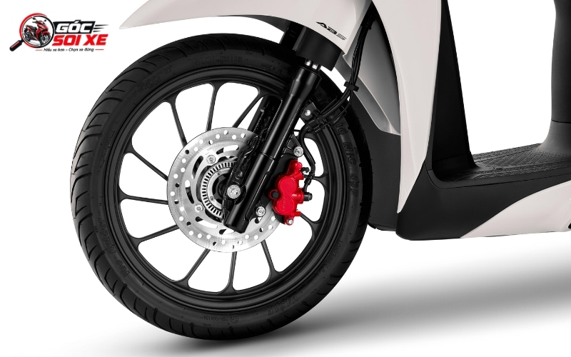 Đánh giá xe Honda SH Mode: Thiết kế đẹp, vận hành ra sao, có đáng mua? 4 Hệ thống giảm xóc và phanh